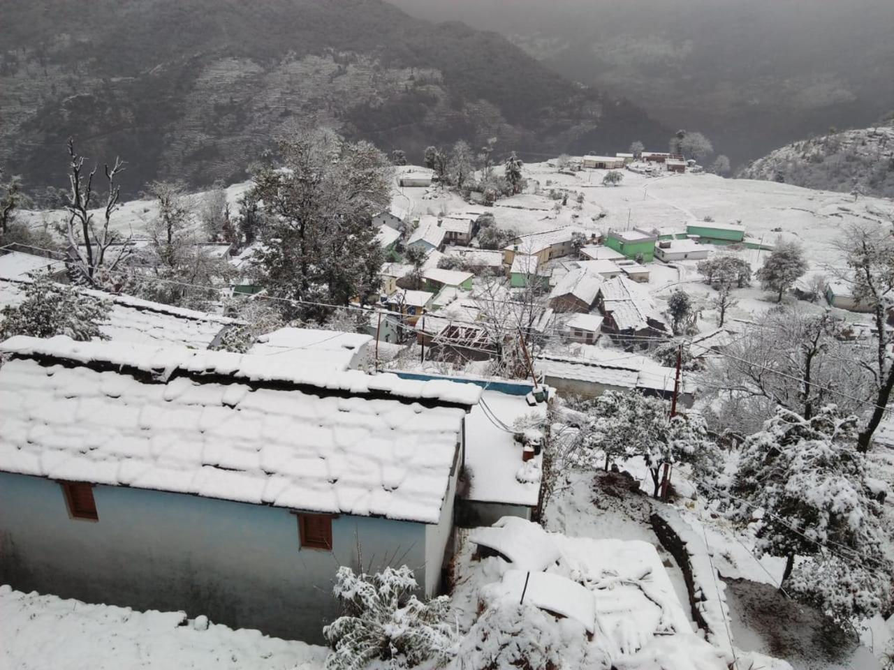 Hotel Mountain View Sari Εξωτερικό φωτογραφία